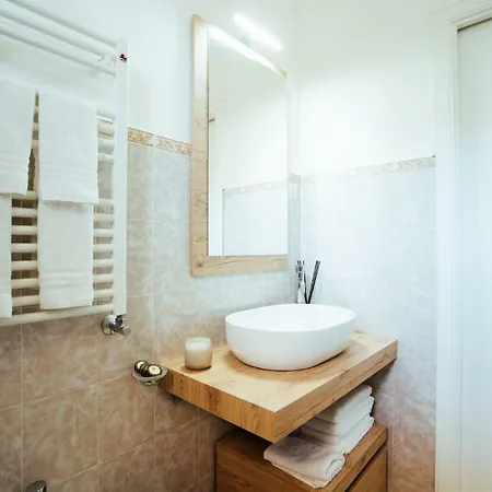 Chez Lia - Private Garden And Tub, Sea View Close To Eva And Cimbrone, Apartment